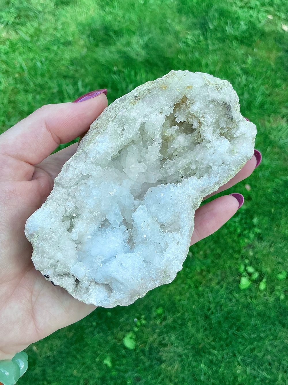 Moroccan Geode Half 🤍 - Picture 6 of 8